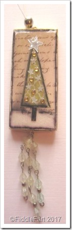 Domino Crafts Christmas Tree Decoration Tag