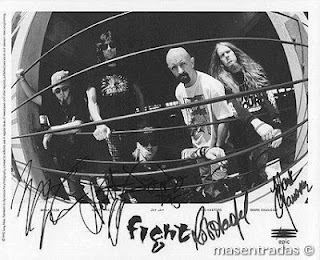 autografos del grupo fight