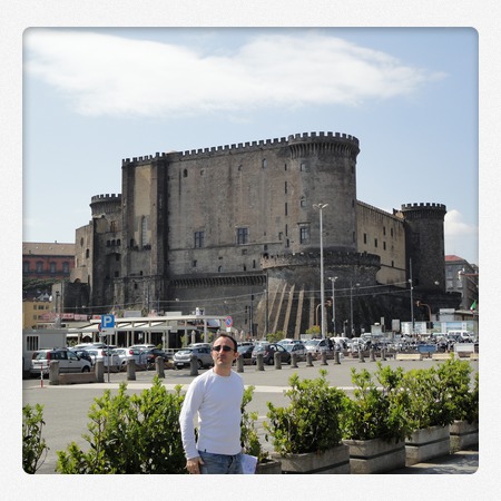 Naples, Italie, ruelles, château