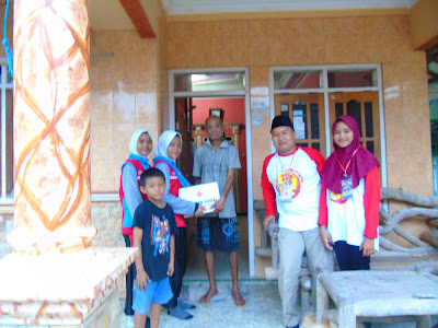 PMR BANTUAN SOSIAL SMP NEGERI 1 WEDARIJAKSA