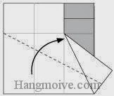 Bước 8: Gấp chéo cạnh giấy lên trên.