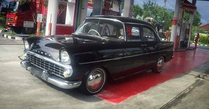 Dijual mobil  klasik  Holden special 1960 harga  nego LAPAK 