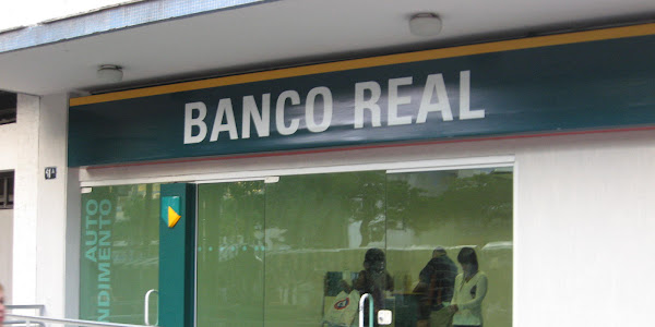 O fim do Banco Real: como um dos maiores bancos do Brasil foi absorvido pelo Santander