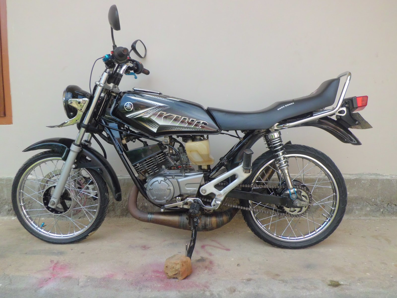 modifikasi motor king warna hitam 2 terkeren