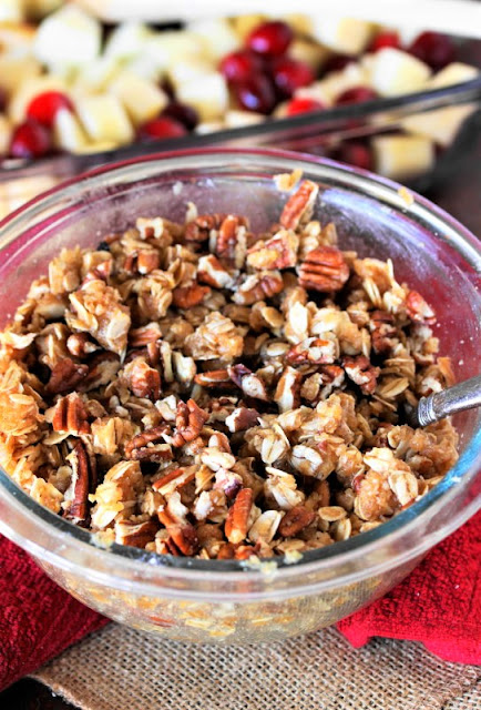 Making Topping for Cranberry Apple Crunch Image