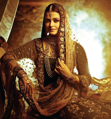 Aishwarya Rai's Latest 2013 Photo shoot for Kalyan Jewellers
