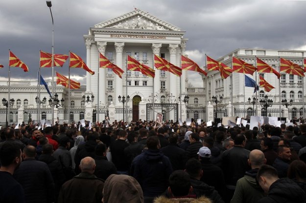 Σκόπια: Η αντιπολίτευση προβλέπει αποτυχία του δημοψηφίσματος