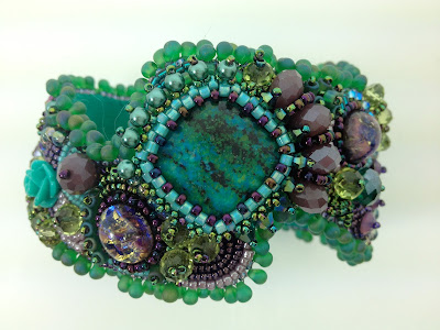 bead embroidered rockin wavy cuff