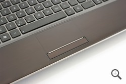 ASUS U33JC Bamboo