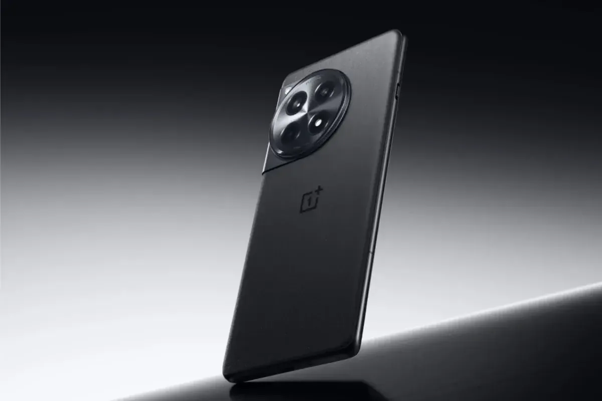 The OnePlus 12R 2024 Phone With Aqua Touch