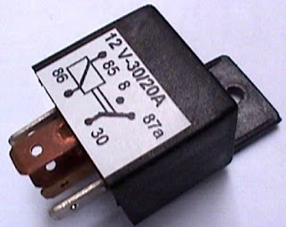 30 Amp 5 Pin (SPDT) Relays