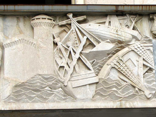 Bas-relief with the story of Livorno, Palazzo del Governo, Livorno