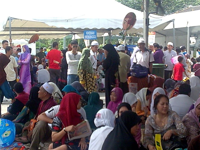 DIARI HAJI 2010: KOMPLEKS HAJI KELANA JAYA