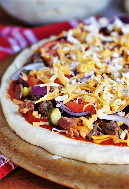  Enjoy all your favorite cheeseburger toppings  Bacon Cheeseburger Pizza Recipe