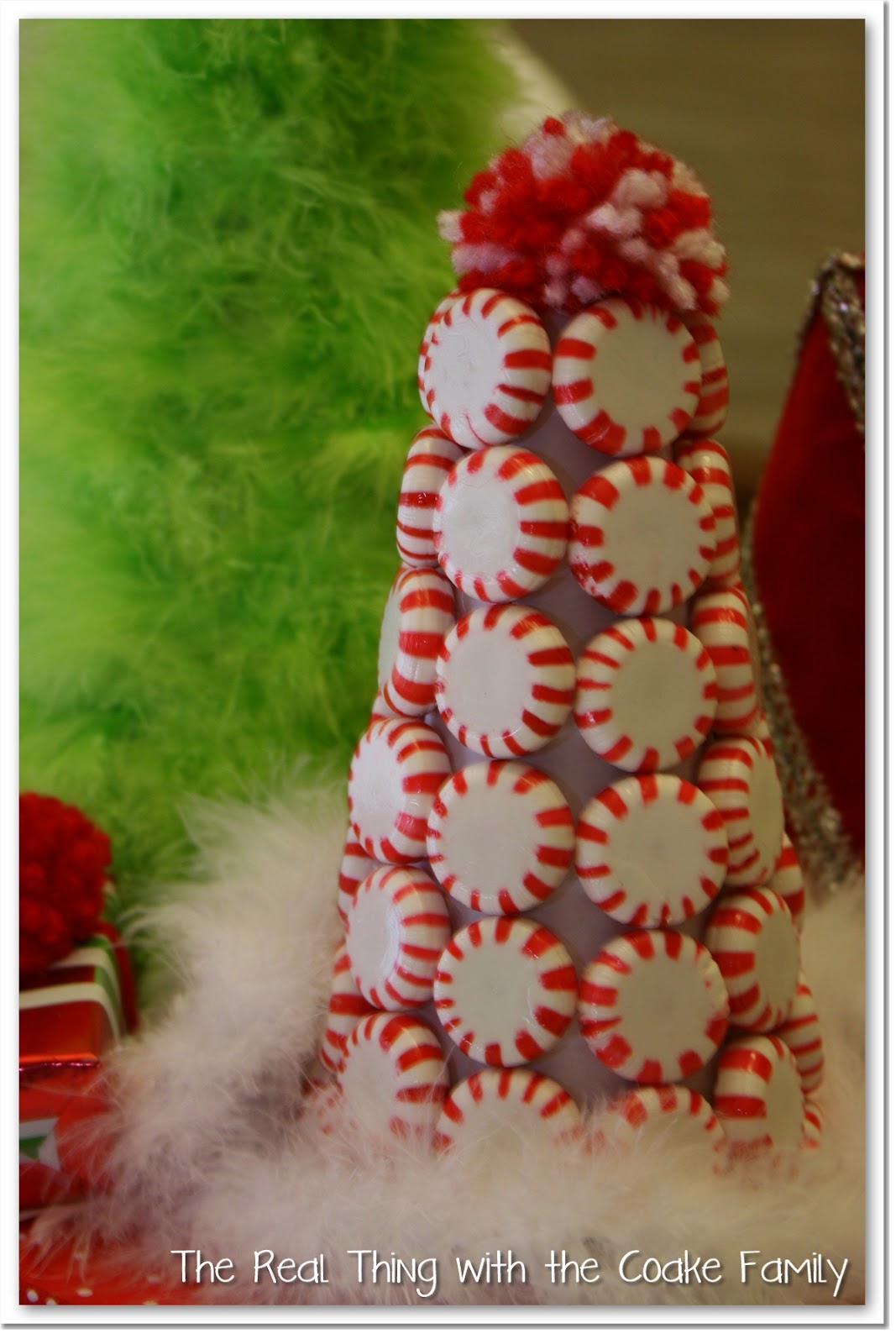 Table Decorating Ideas ~ Christmas Centerpiece - The Real Thing ...