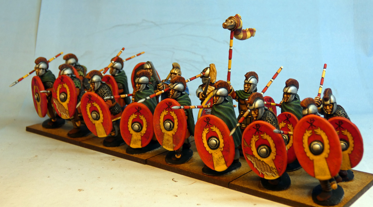 High Quality Painted 28mm Footsore Miniatures Late Roman Legionaries and Cataphr P1020795