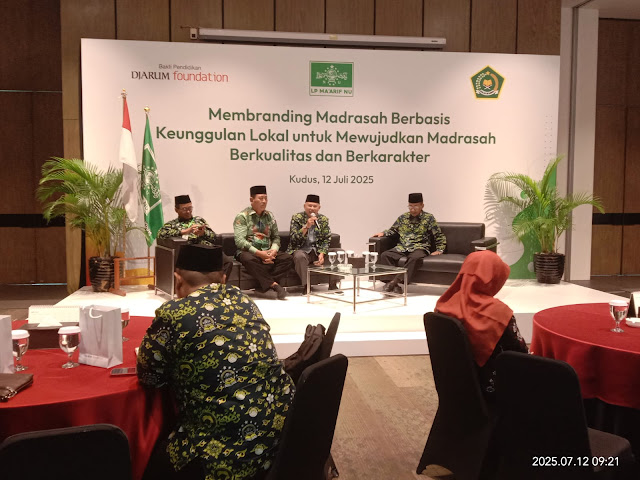 Forum Komunikasi Kepala Madrasah Tsanawiyah (FK2MTS) NU berkolaborasi dengan LP Ma'arif NU PCNU Kudus menggelar seminar branding madrasah, Sabtu, 12 Juli 2025.