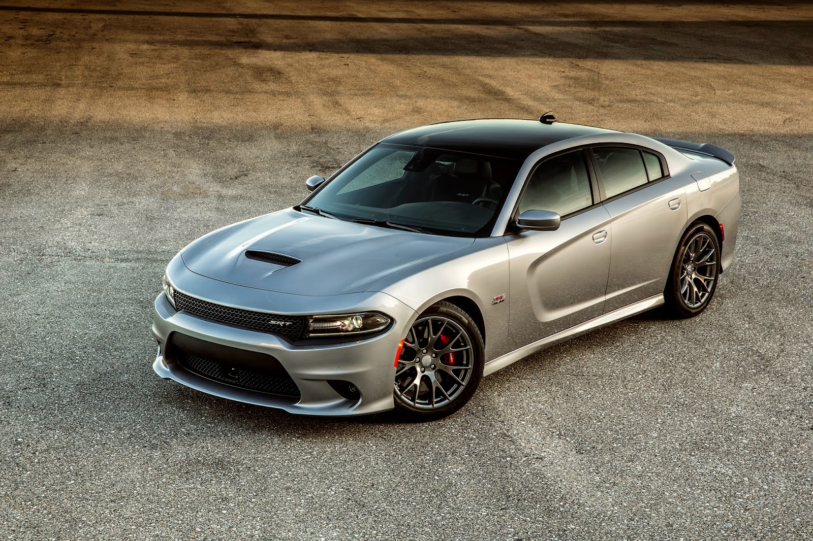 2015 dodge charger srt 392