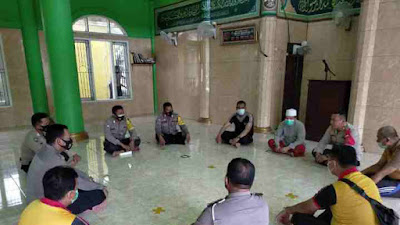 Jelang Bulan Ramadhan Polsek Cikpus Baksos Di Masjid Jami Sirojul Karomah