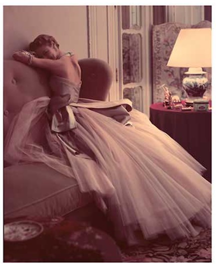 478515_Jeannie-Patchett-Paris-Vogue-1950