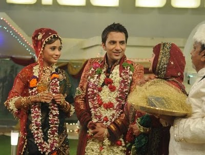 Sara Ali wedding on Big Boss  Photos wallpapers