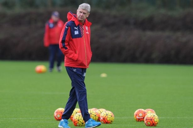 Wenger describes rumour of new Arsenal deal as ‘absolutely false’