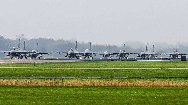 Dutch F16 elephant walk Volkel