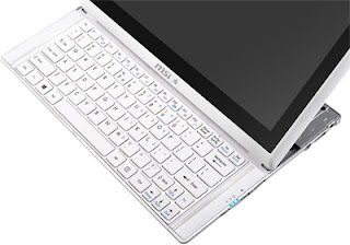MSI Slidebook S20 close-up keyboard