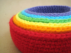 free rainbow nesting bowl crochet pattern