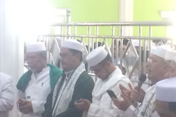 (Video) FPI dan Puluhan Ribu Masyarakat Banten Gelar Ziarah Kubro Ke Sultan Banten