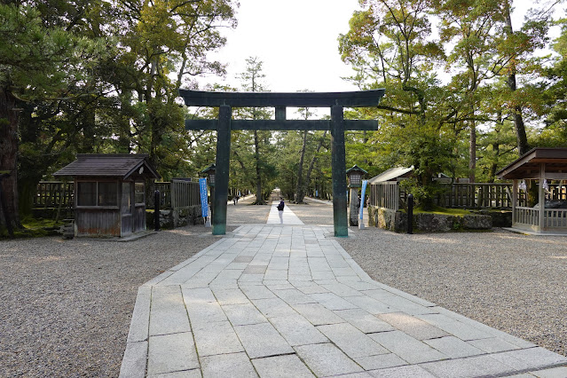 島根県出雲市大社町杵築東 出雲大社 銅の鳥居