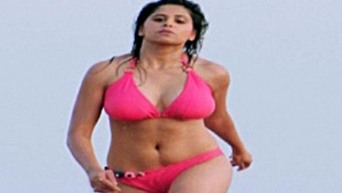 sai tamhankar navel