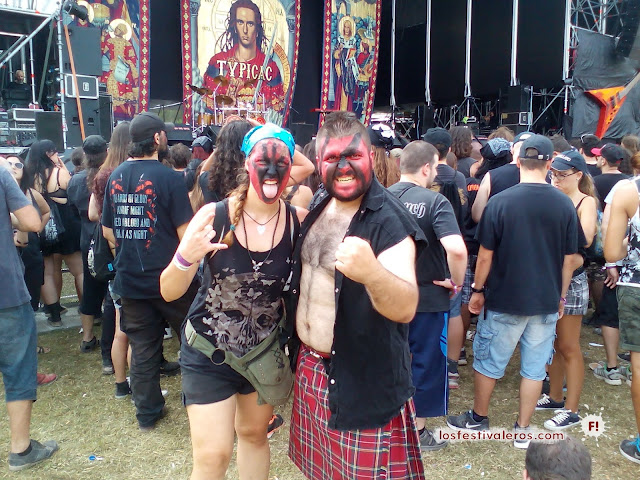 Publico Turisas en Leyendas del Rock