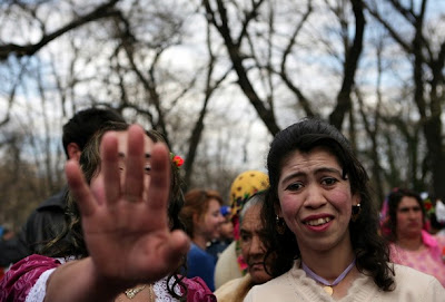 Gypsy Brides Market in Bulgaria Seen On www.coolpicturegallery.net