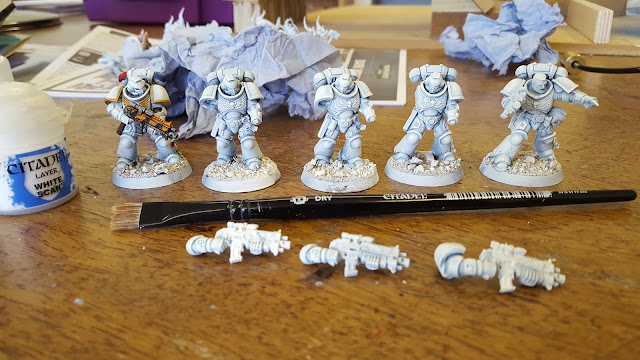 how to paint white space marines