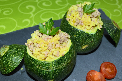 Curgetes recheadas com Arroz e Carne