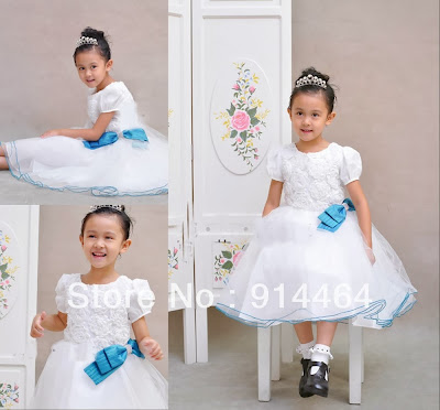 VESTIDOS DE PRIMERA COMUNIÓN PARA NIÑAS