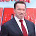 Arnold Schwarzenegger egy katonai Hummerben utazott Vajna Timivel 