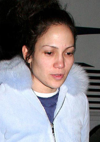 With No Makeup. celebrity with no makeup.