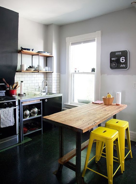 25 Beautiful Small kitchens Design