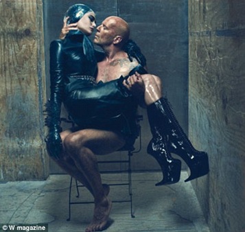 Bruce Willis and Wife Emma Heming W Magazine June 2009 Picture