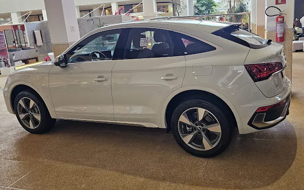 Audi Q5 Sportback Híbrido 2023: preço, autonomia, performance e detalhes