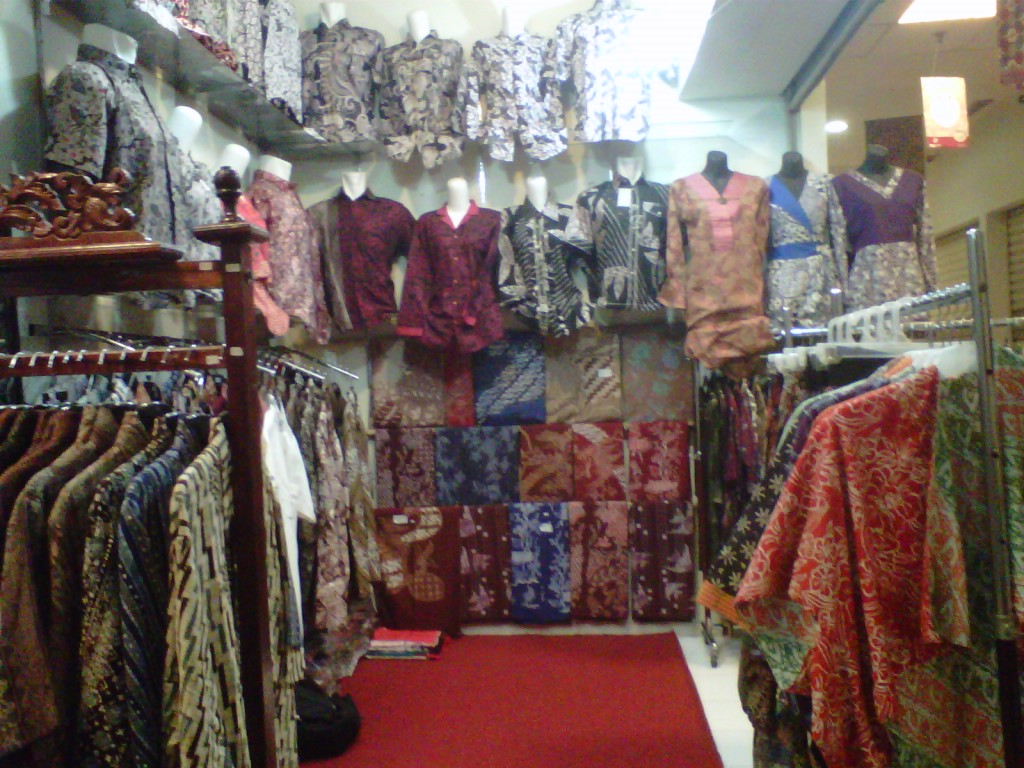 batik wonk Galery Batik Lantai 3 di BTM ramayana Bogor