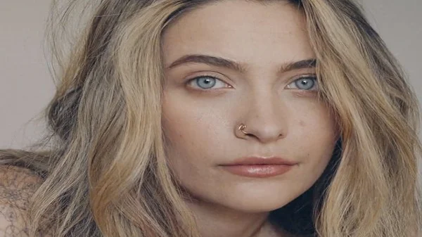 جميع حسابات باريس جاكسون paris jackson الشخصية على مواقع التواصل الاجتماعي