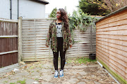 . Shirt Thrifted, Leather Leggings Topshop, Nike Blazers Footasylum)