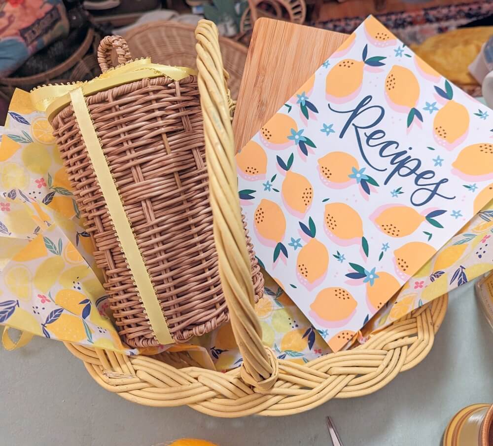 DIY Thrift Baskets