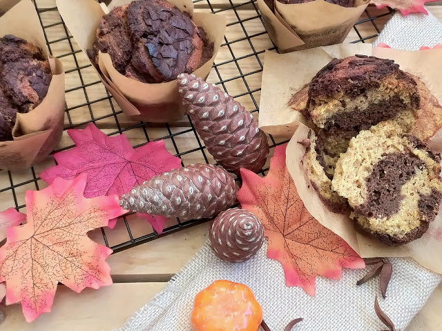 Muffins integrales de calabaza y chocolate marmolados Pumpkin Otoño Autumn Desayuno merienda postre Con horno Cuca