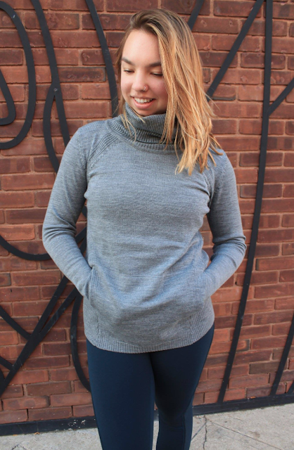 https://api.shopstyle.com/action/apiVisitRetailer?url=https%3A%2F%2Fshop.lululemon.com%2Fp%2Ftops-long-sleeve%2FSweat-And-Savasana-Sweater%2F_%2Fprod8351377%3Frcnt%3D4%26N%3D1z13ziiZ7z5%26cnt%3D69%26color%3DLW3AC5S_0001&site=www.shopstyle.ca&pid=uid6784-25288972-7