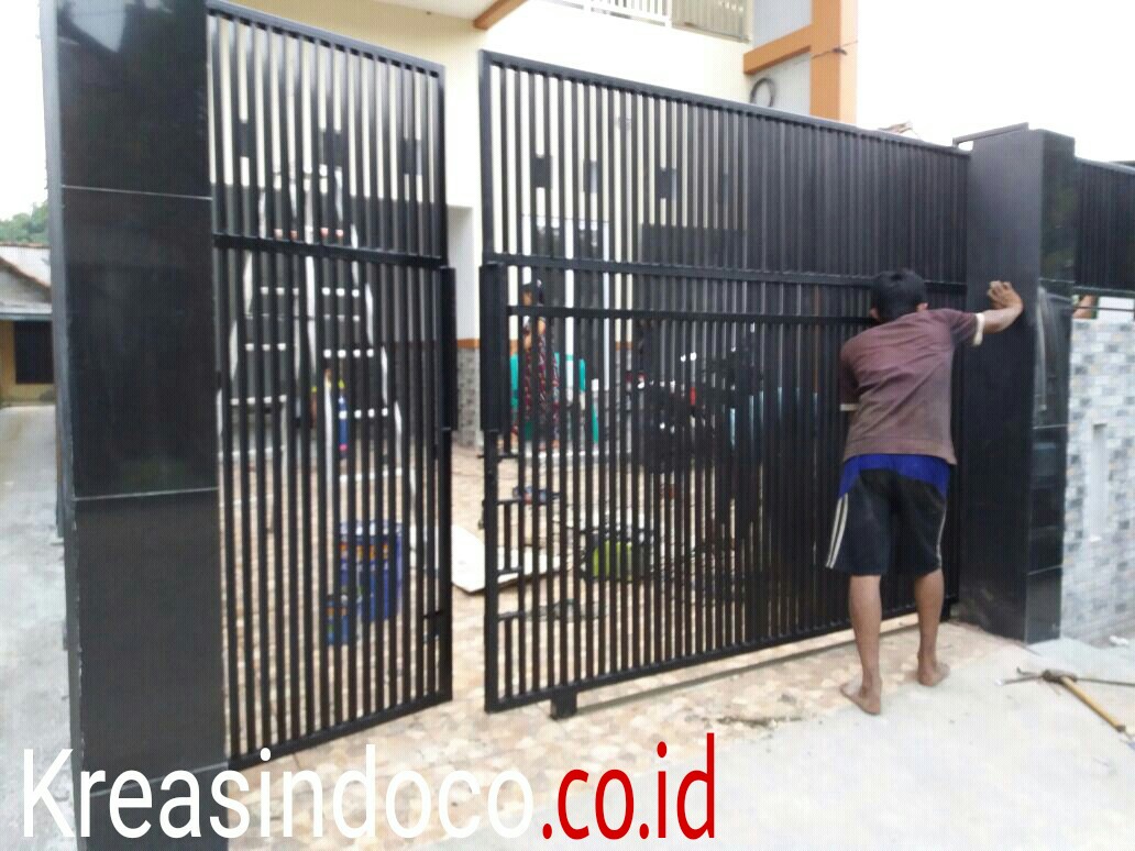 10 Model Pintu Pagar Besi Minimalis Murah Kreasindoco co 