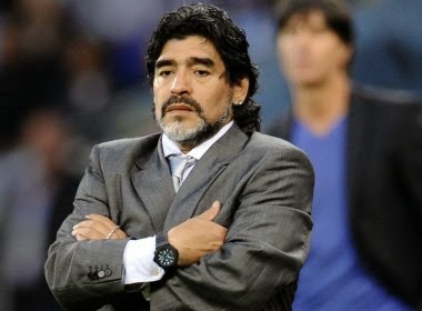 Maradona critica vaias contra Dilma na abertura da Copa